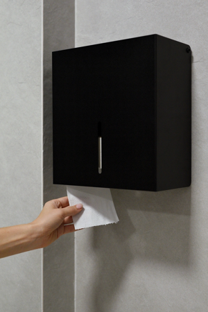 Czarny uchwyt na papier toaletowy XL LAMARRO